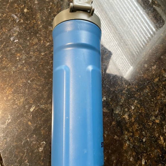 Stanley Evolution Water Bottle - Picture 4 of 8